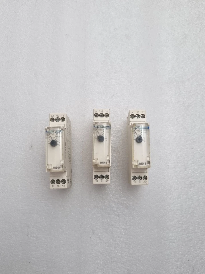 SCHNEIDER TELEMECANIQUE RE11 RA MU 0,1s-100h MODULE (USED) Fast Ship